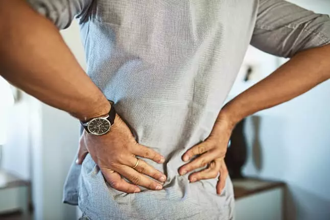 REMEDIES TO RELIEVE LOWER BACK PAIN FAST